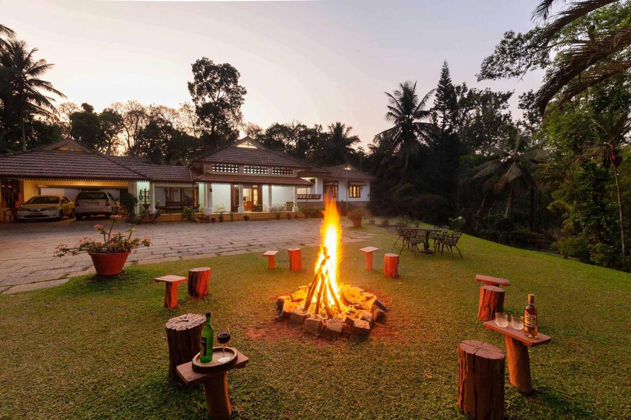 Crystal Homestay By Veo - Part Of Stayvista ماديكيري المظهر الخارجي الصورة